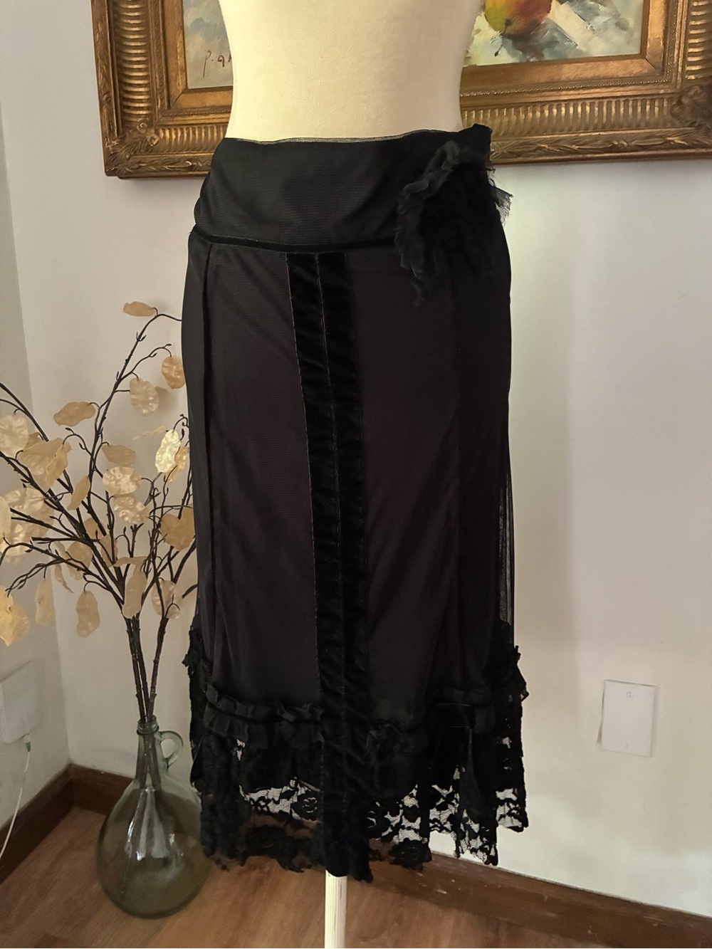 Y2K Anthropologie Hazel Whimsigoth Velvet Lace Romantic Skirt Size Medium